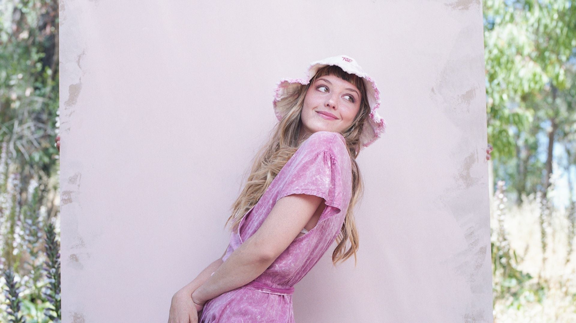 EM CONVERSA COM MALLU MAGALHÃES