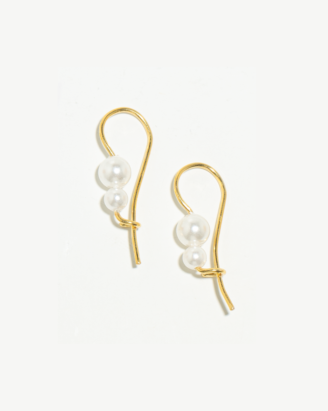 Brincos em prata com pérolas naturais