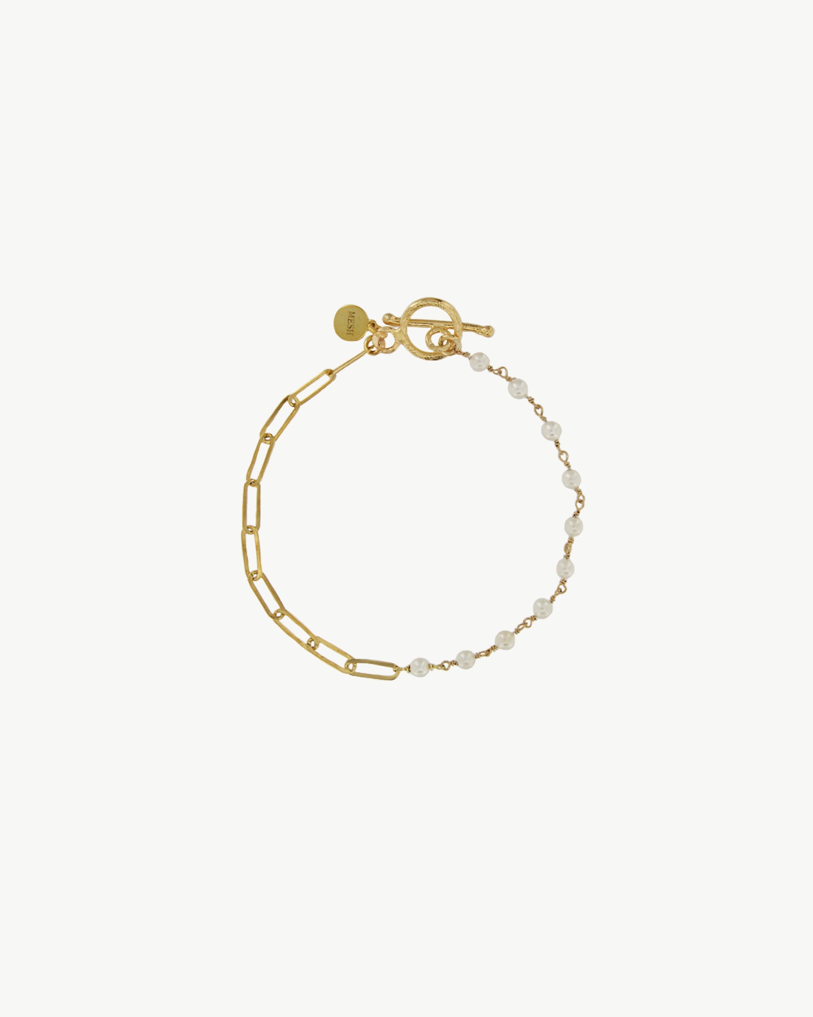 Pulseira em malha de prata com pérolas naturais