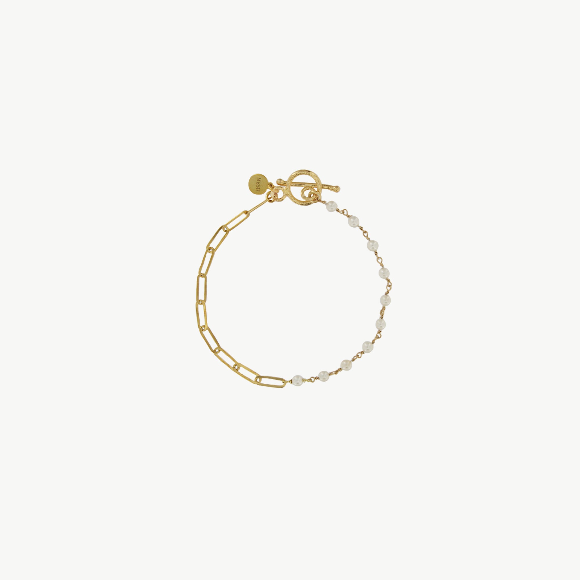 Pulseira em malha de prata com pérolas naturais