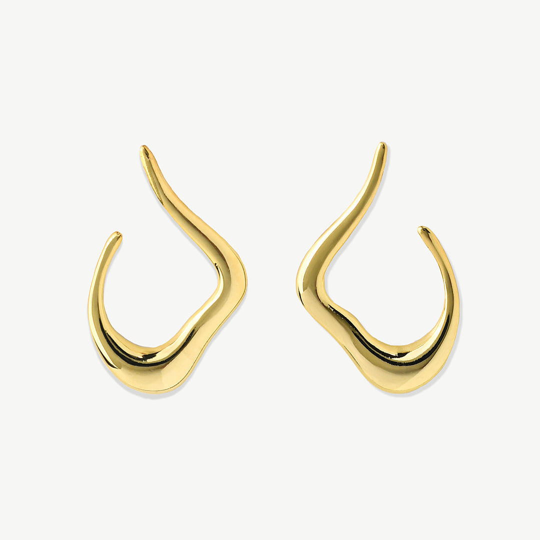 Brincos statement de prata 925 com banho de ouro 18K.