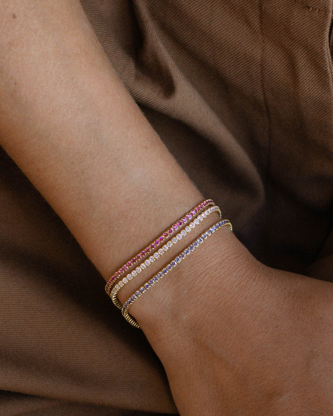 Pulseira em prata 925 e banho de ouro 18K com zircónia cúbicas em modelo