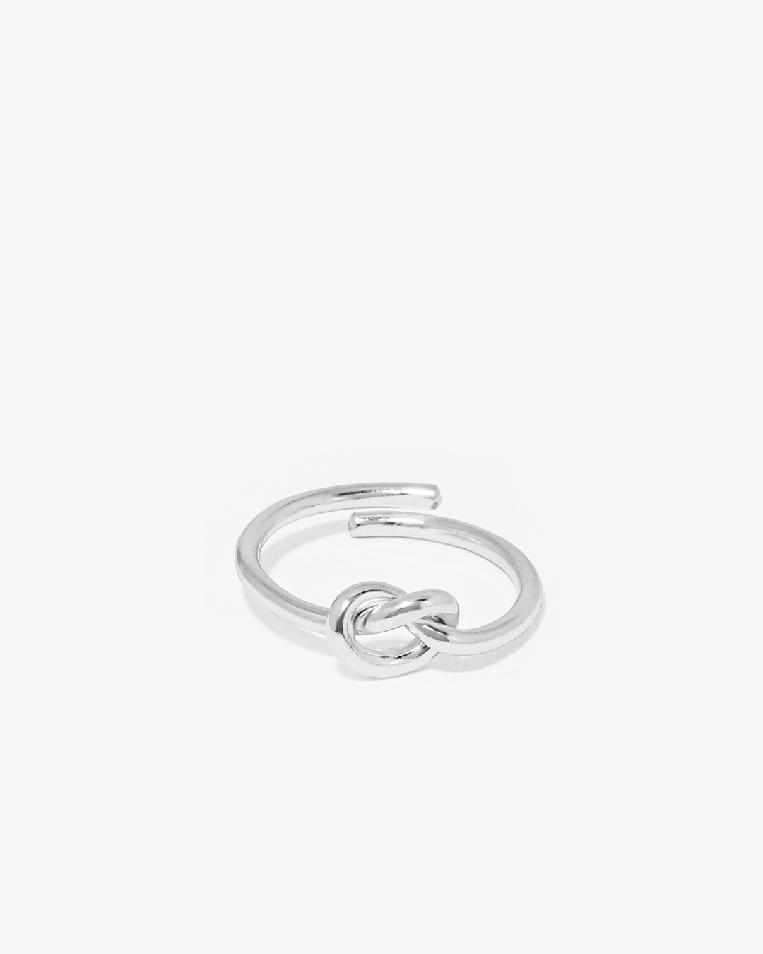 Anel ajustável em prata 925 e banho de ouro 18K ou ródio com nó