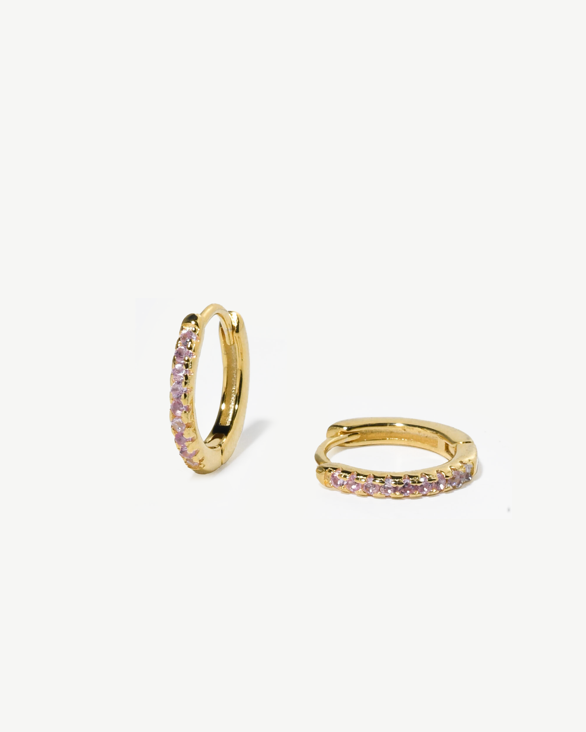 Argolas mini em prata com zirconias