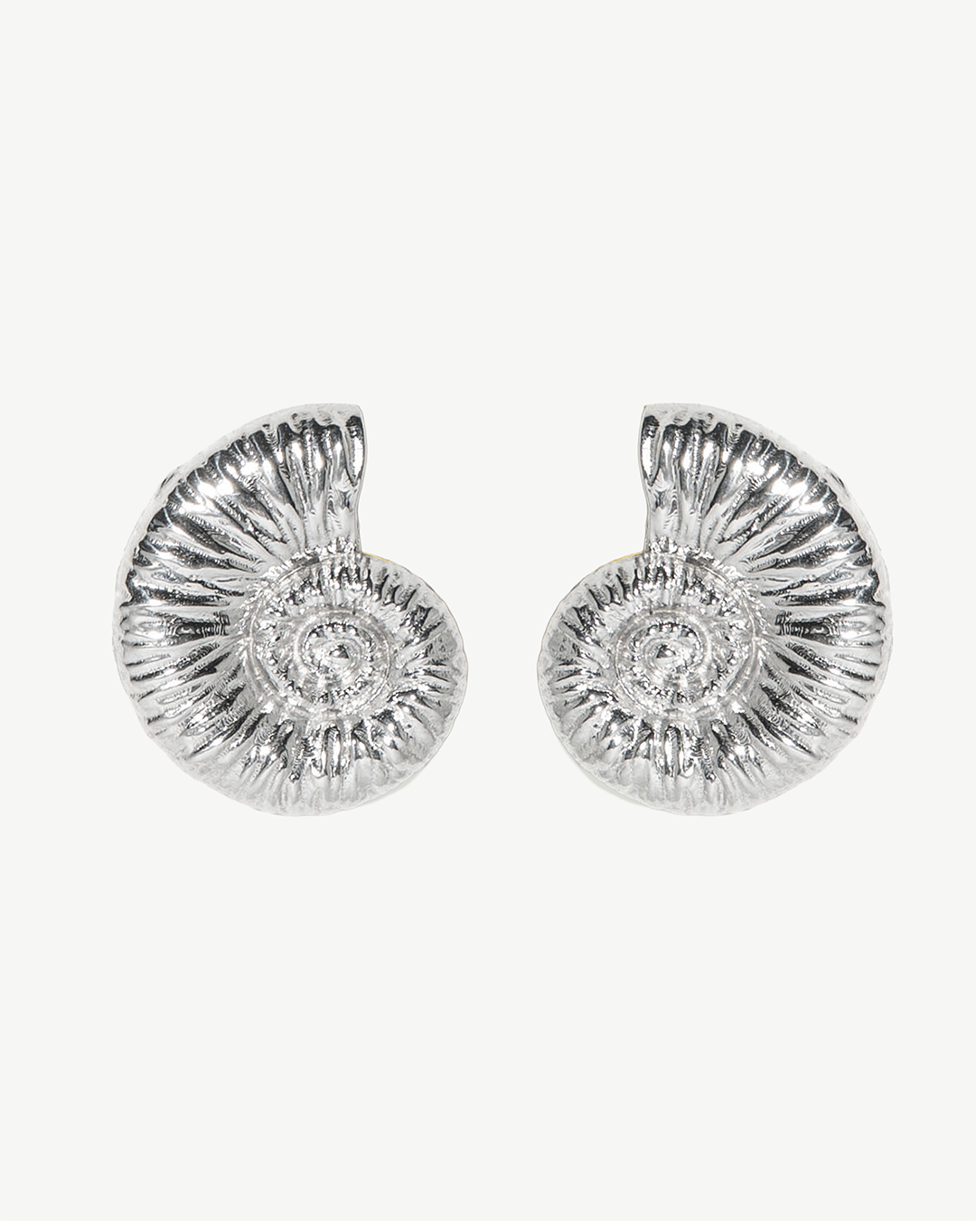 Brincos em prata 925 de concha maxi