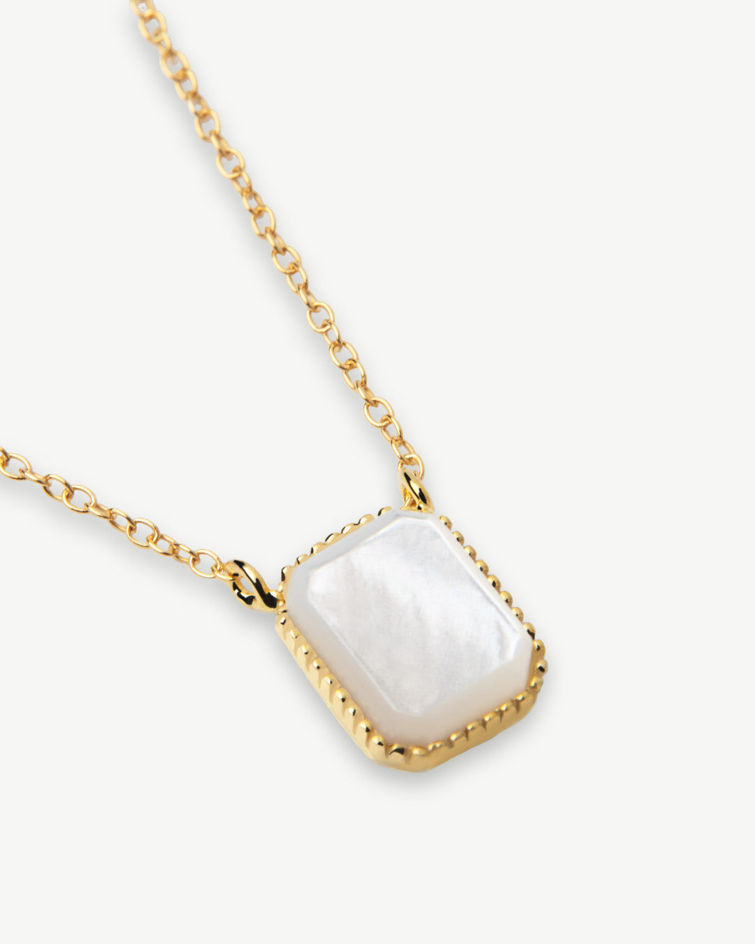 Colar em prata com madrepérola