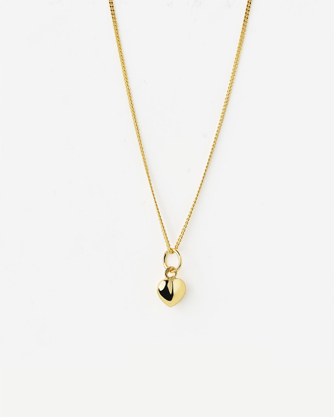 Colar em prata dourada com mini coração