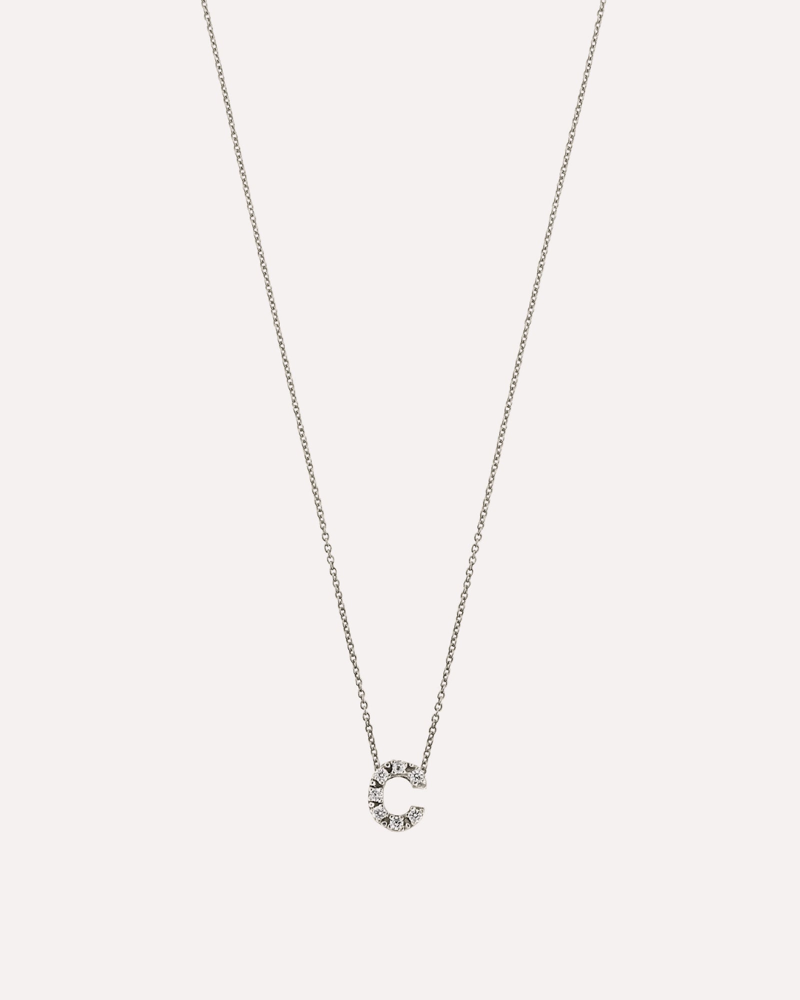 Colar letra inicial em prata