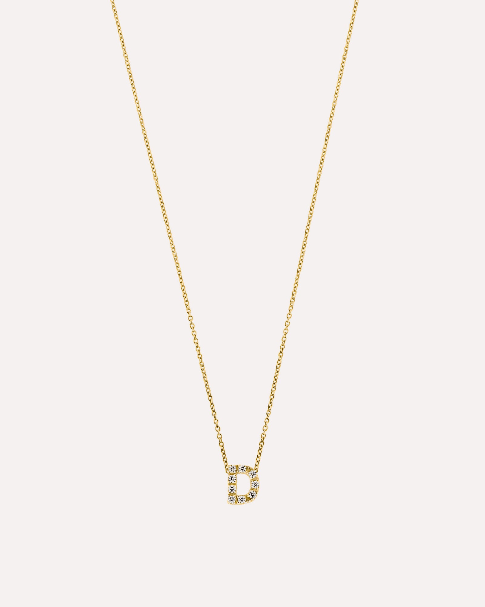 Colar letra inicial em prata