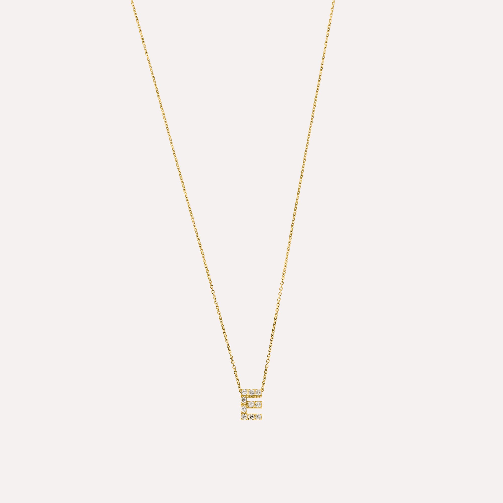 Colar letra inicial em prata