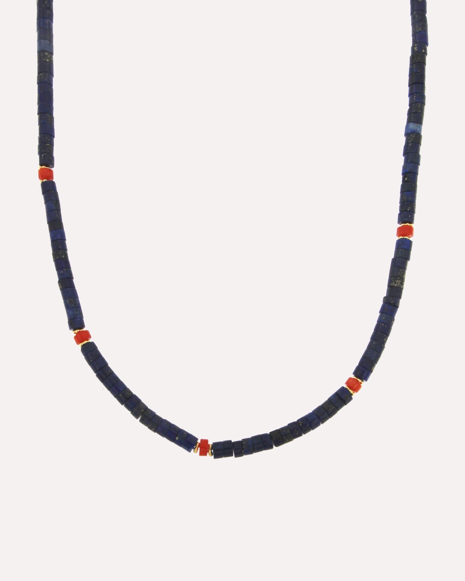 Colar com pedras coloridas