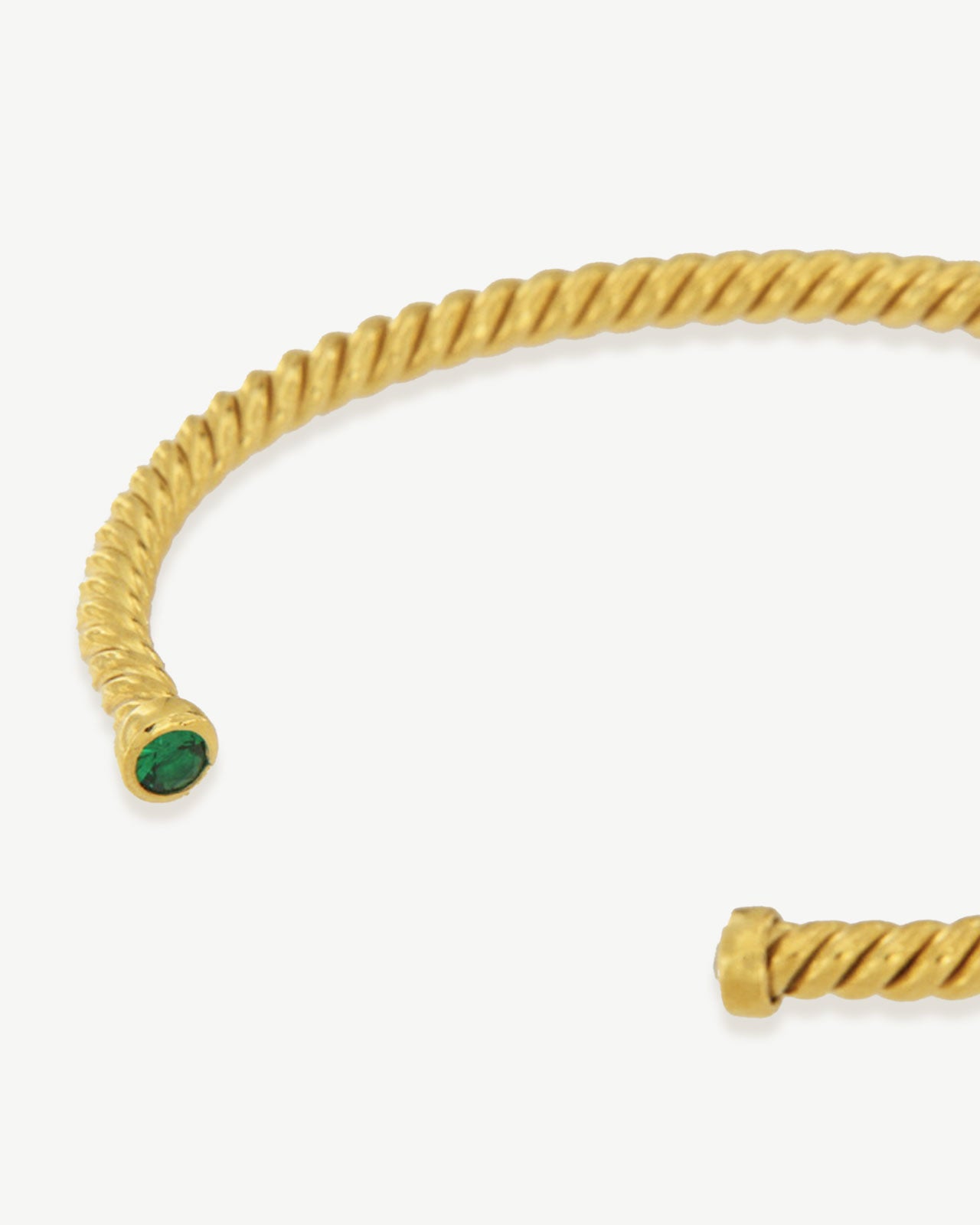 Escrava Arni dourada com zirconia