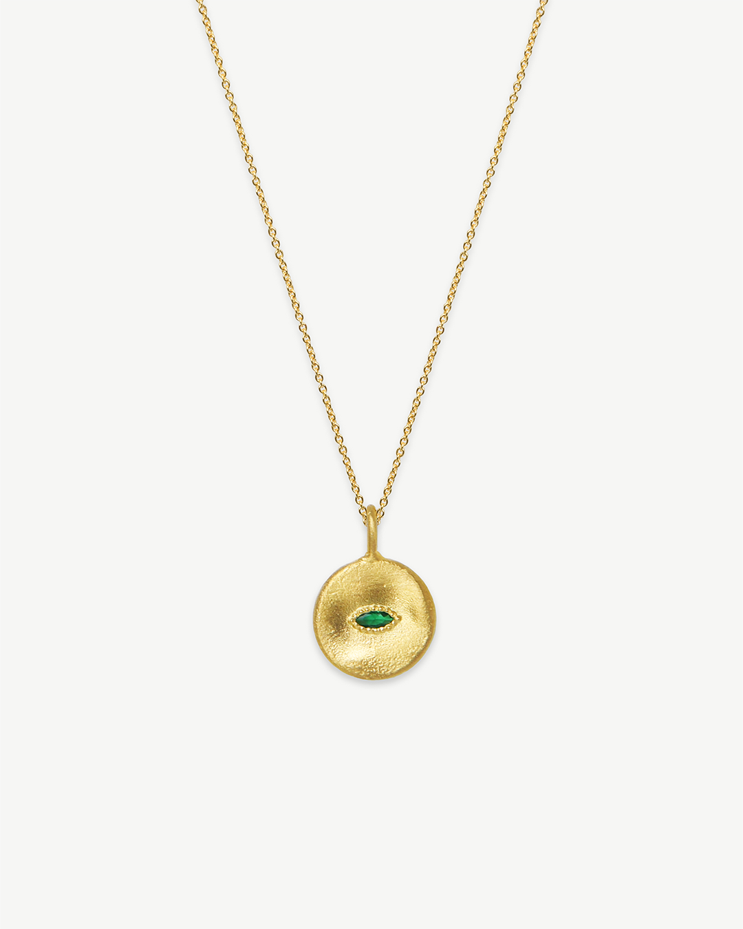 Colar em prata dourada