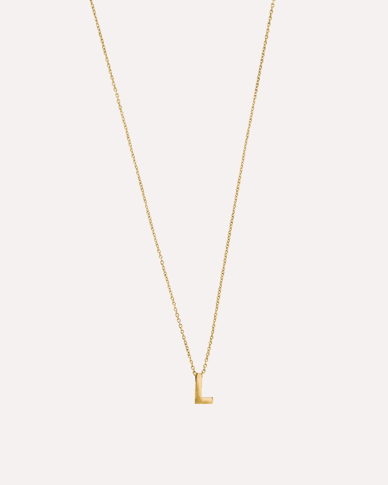 Colar letra inicial em prata