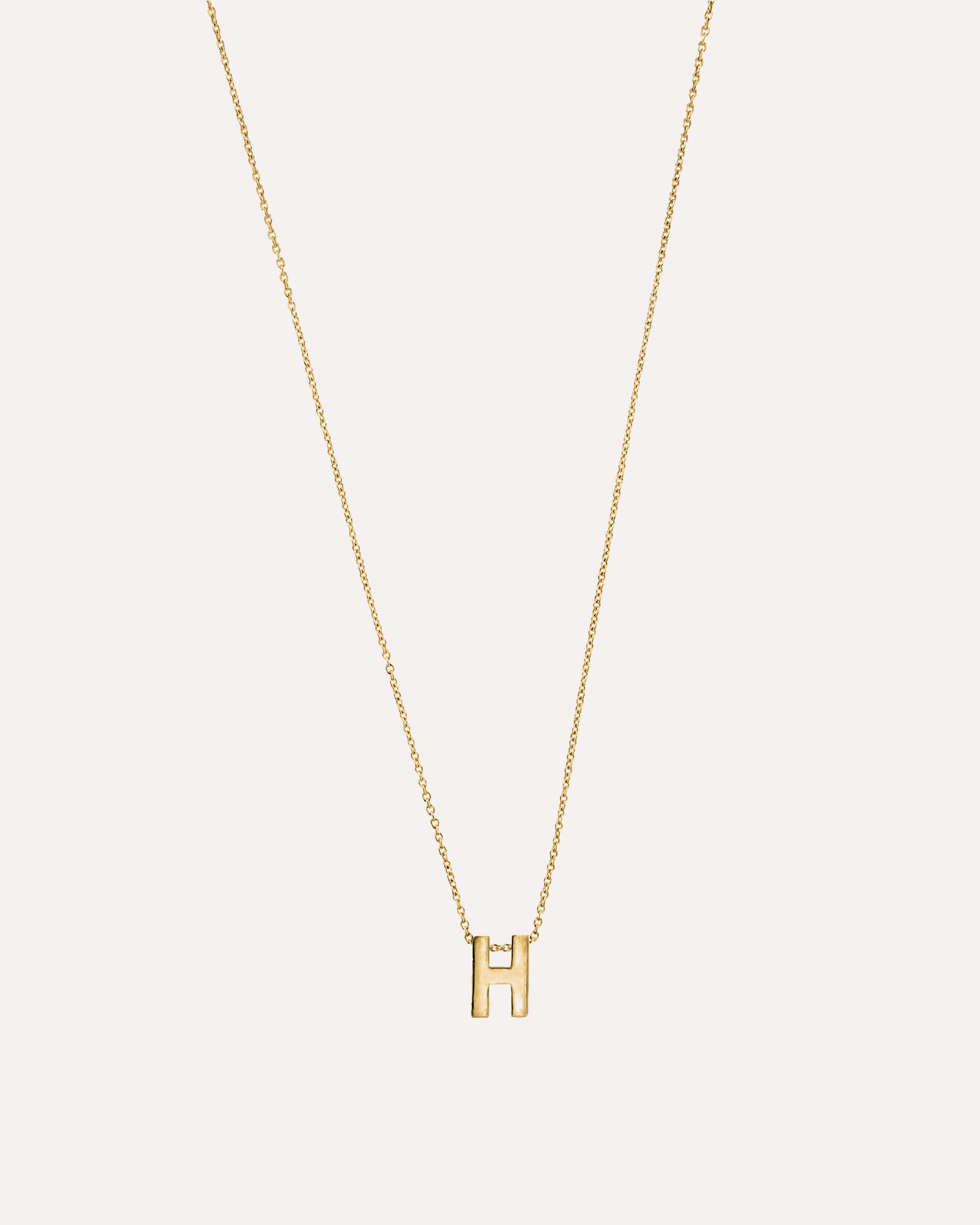 Colar letra inicial em prata