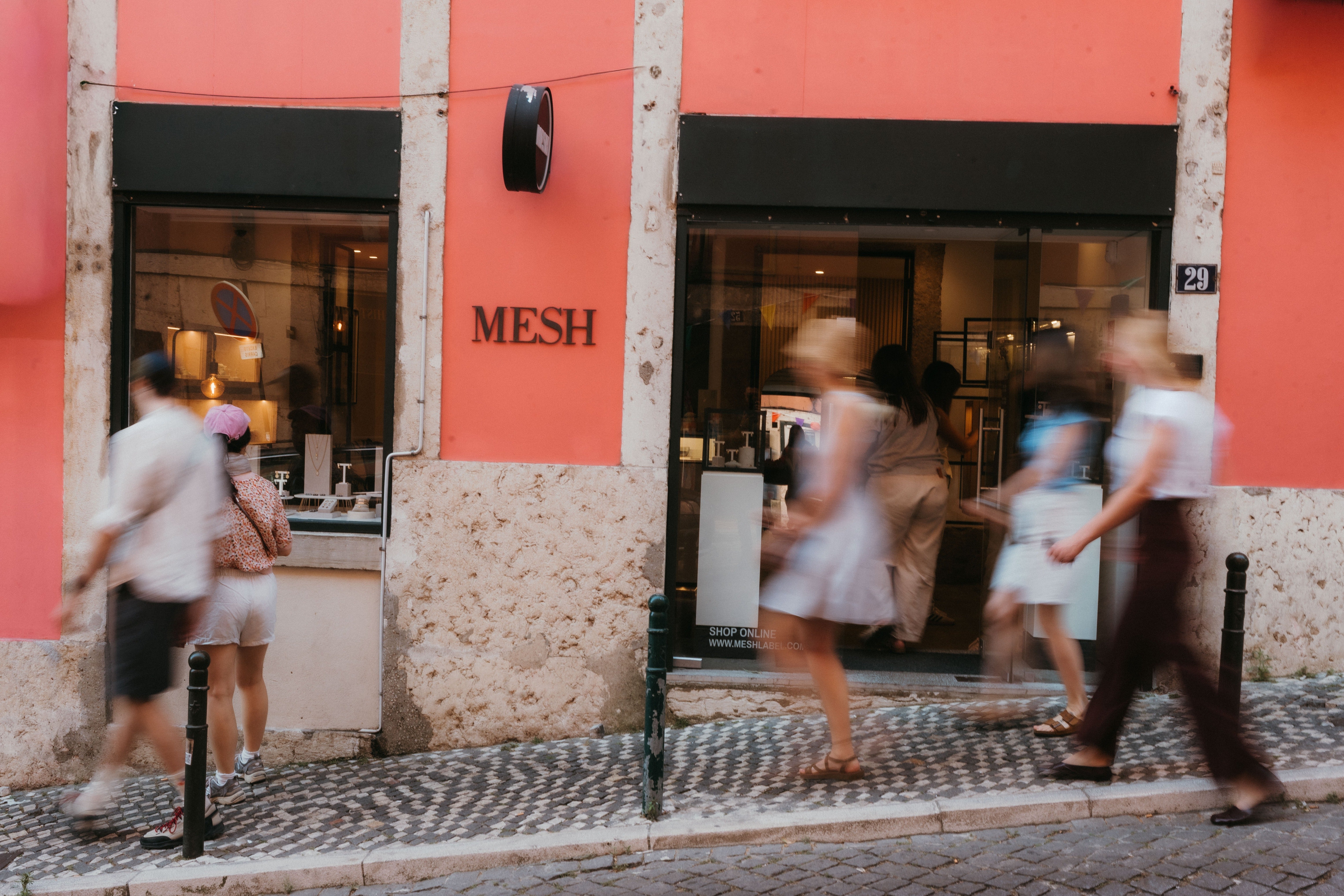 CLUB MESH takes Lisbon